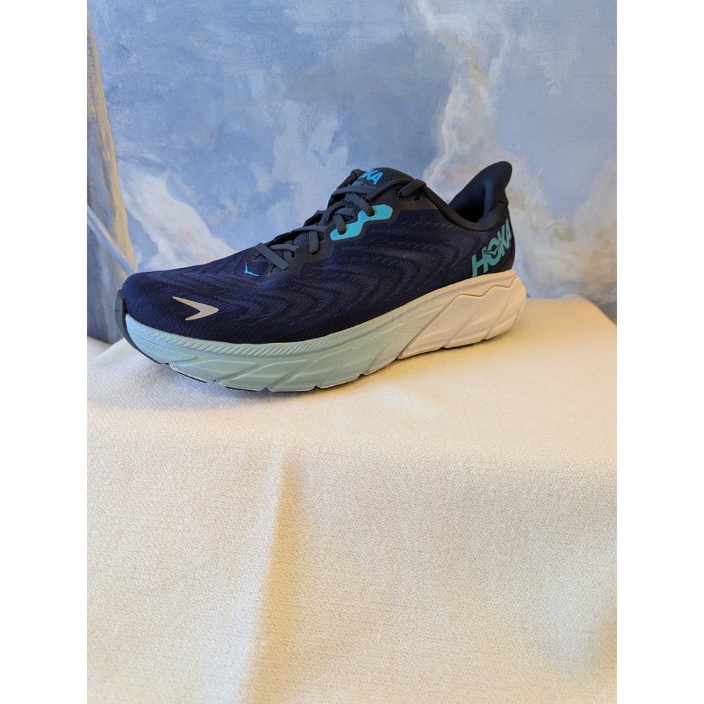 Size 11D- Hoka One One HOKA Arahi 6 Outer Space